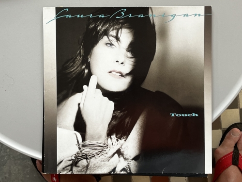 Laura Branigan – Touch Atlantic – 781 747-1