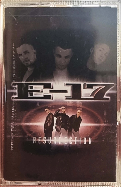 E-17 – Resurrection Magic Records – 547 001-4
