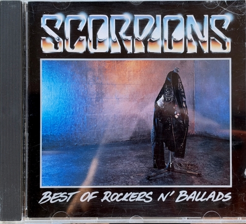 Scorpions – Best Of Rockers N' Ballads EMI – CDP 566 Y-7 93439 2